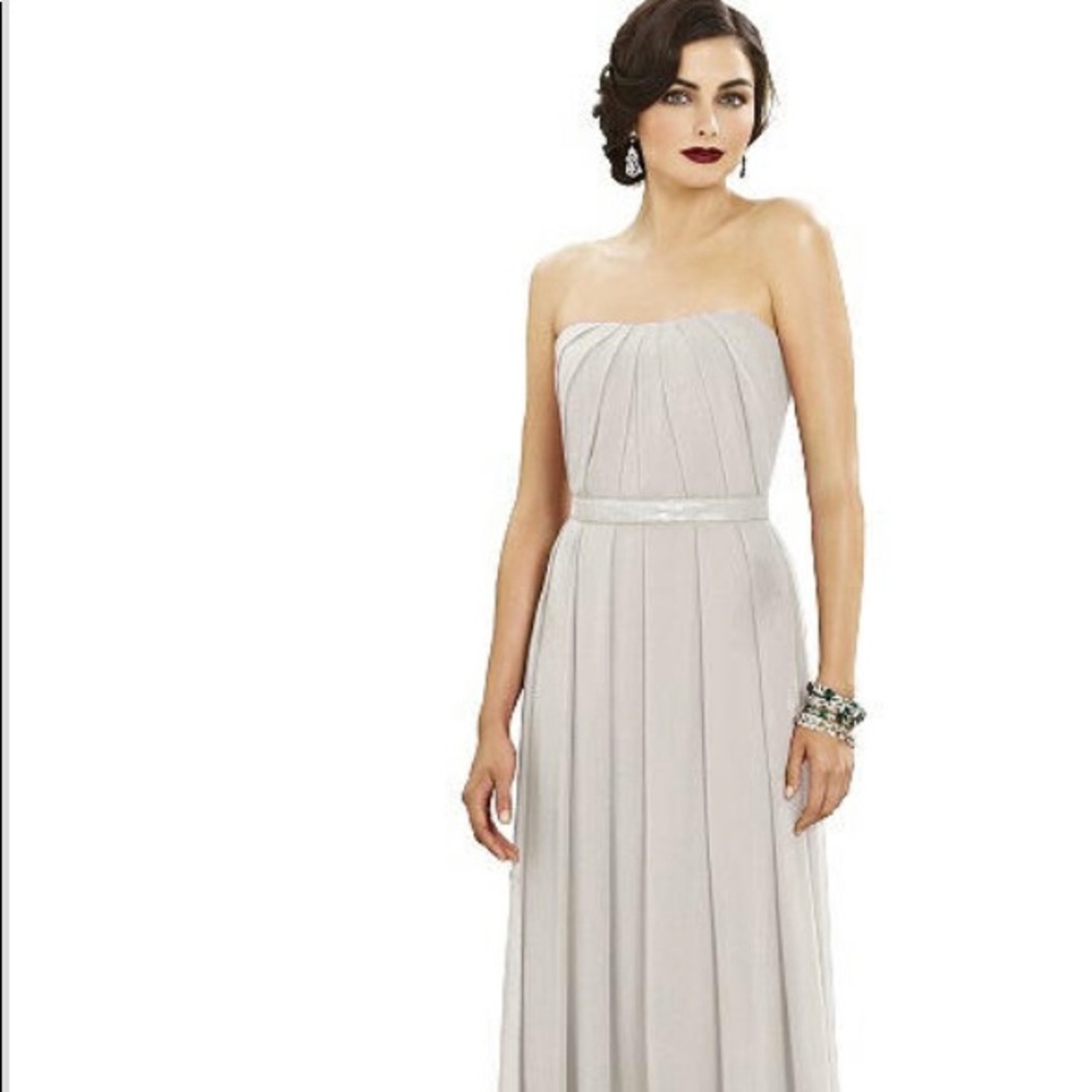 The Dressy Group Bridesmaid dress “Oyster” color